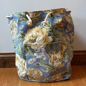 Laura Ashley Canvas Cinch Floral Blue Yellow Backpack Large Front Pocket Vintage